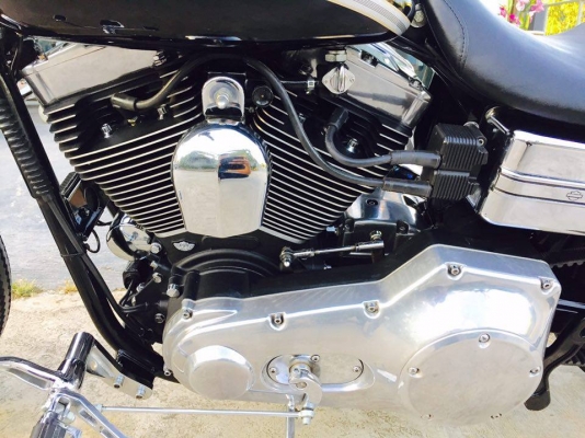 HD Dyna super glide ปี2003 ครบรอบ 100ปี แต่งล้นๆ HD Dyna super glide ปี2003 ครบรอบ 100ปี แต่งล้นๆ