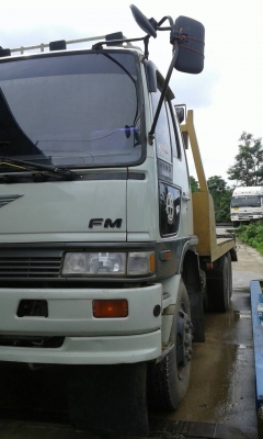 สิบล้ออีโน่สองเพลา   240 แรงม้า  ท้ายลาด(หรือท้ายเป็ด) รถห้างแท้  พร้อมใช้งาน เล่มติดมือ...