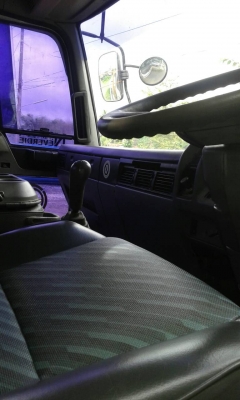 สิบล้ออีโน่สองเพลา   240 แรงม้า  ท้ายลาด(หรือท้ายเป็ด) รถห้างแท้  พร้อมใช้งาน เล่มติดมือ...