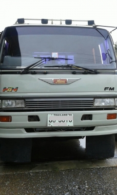 สิบล้ออีโน่สองเพลา   240 แรงม้า  ท้ายลาด(หรือท้ายเป็ด) รถห้างแท้  พร้อมใช้งาน เล่มติดมือ...