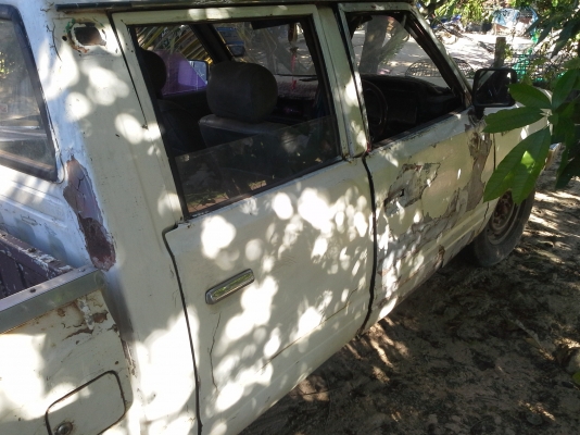 ขาย นิสสัน 4 ประตู ปี 2529 สภาพ เดิมๆ พร้อมใช้งาน เครื่องยังดีๆเลยครับ สำหรับเข้านาเข้าไร่ก็ดี ทะเบียนพร้อมโอน ขาย นิสสัน 4 ประตู ปี 2529 สภาพ เดิมๆ พร้อมใช้งาน เครื่องยังดีๆเลยครับ สำหรับเข้านาเข้าไร่ก็ดี ทะเบียนพร้อมโอน