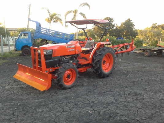 ขายด่วนครับรถพร้อมใช้งานไม่เกิน300ก.ม.ฟรีขนส่งครับ