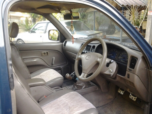 TOYOTA TIGER CAB 03 TOYOTA TIGER CAB 03