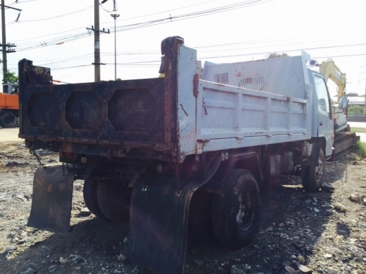 ขาย รถ6ล้อISUZU NPR เครื่องดีคัชชีสวย เฟืองท้ายF ขาย รถ6ล้อISUZU NPR เครื่องดีคัชชีสวย เฟืองท้ายF