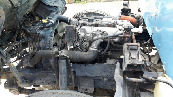 รถบรรทุก ตู้แห้ง ISUZU NKR กระบะยาว 3.20 เมตร มีแอร์ 100 แรงม้า