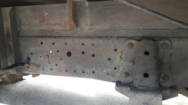 รถบรรทุก ตู้แห้ง ISUZU NKR กระบะยาว 3.20 เมตร มีแอร์ 100 แรงม้า