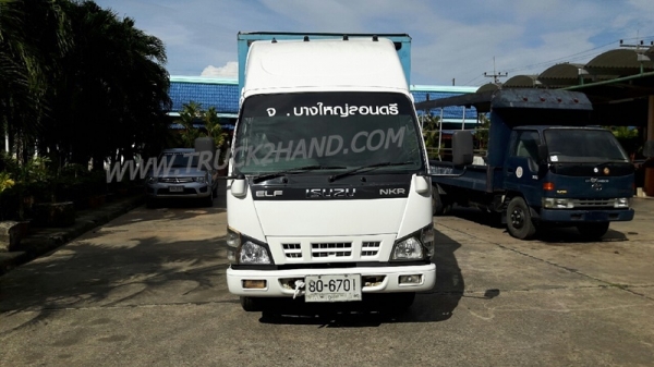 รถบรรทุก ตู้แห้ง ISUZU NKR กระบะยาว 3.20 เมตร มีแอร์ 100 แรงม้า