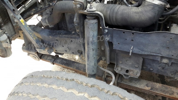 รถบรรทุก ตู้แห้ง ISUZU NKR กระบะยาว 3.20 เมตร มีแอร์ 100 แรงม้า