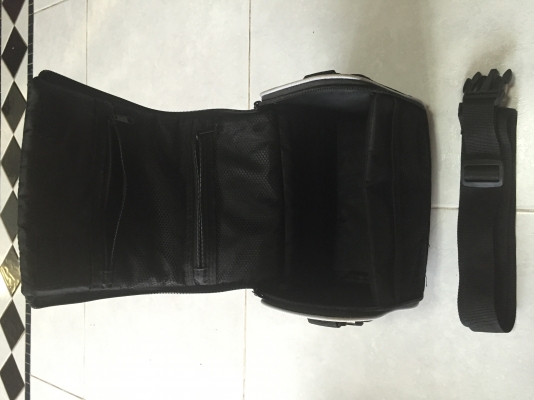 ขายกล้อง Cannon EOS 70D พร้อมเลนส์ EF-S 18-55mm สภาพ 90\% ขายกล้อง Cannon EOS 70D พร้อมเลนส์ EF-S 18-55mm สภาพ 90\%