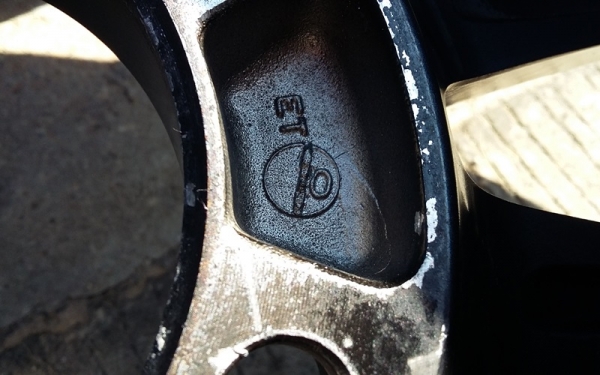 แม็ก,20X9.5 6รู ยางยุ่น,265-50-20 ปี15 สวยๆชุด 29,000