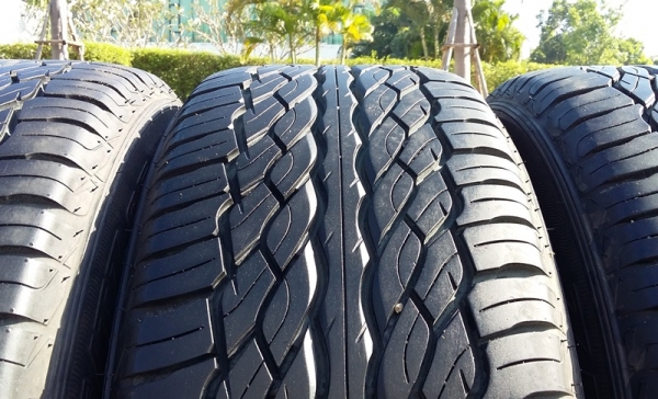 แม็ก,20X9.5 6รู ยางยุ่น,265-50-20 ปี15 สวยๆชุด 29,000