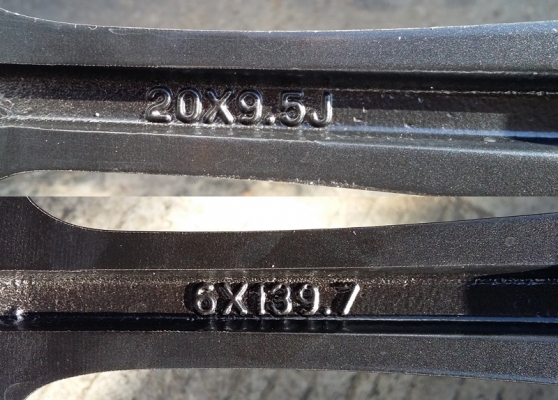 แม็ก,20X9.5 6รู ยางยุ่น,265-50-20 ปี15 สวยๆชุด 29,000