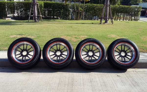 แม็ก,20X9.5 6รู ยางยุ่น,265-50-20 ปี15 สวยๆชุด 29,000