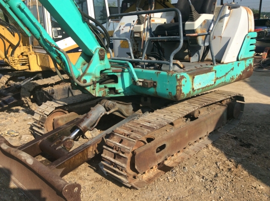 ขาย IHI 32J เก่านอกมีไลนหัวเจาะ  รถสวยช่วงล่วงเต็ม