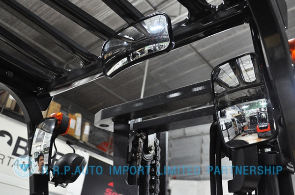 ขายรถโฟล์คลิฟท์มือสอง KOMATSU รุ่น FD30T35C-16-706421 ราคา 435,000 บาท รุ่นใหม่ล่าสุด