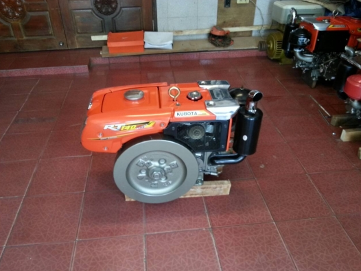 ขาย kubota RT140 เครื่องสภาพสวยมาก เครื่องติดนิ่ม รับประกัน 2 เดือน 33,000 บาท