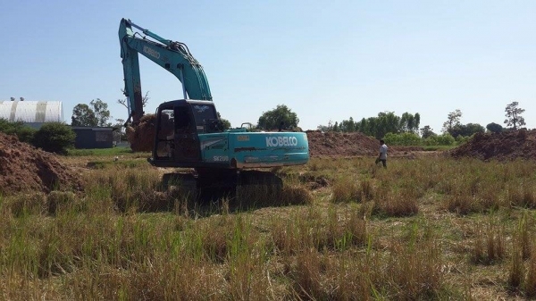 Kobelco sk200 mark 3 พร้อมใช้งาน