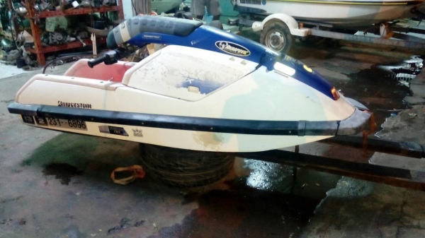 คาวา 650 เรือพร้อมขับ