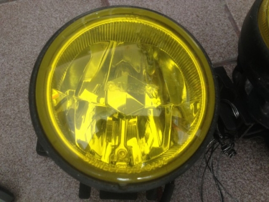 ตัดหมอกเหลือง RAYBRIG กลม3นิ้วเก่าญี่ปุ่นเเท้สภาพสวยคู่ละ