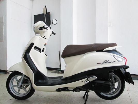 ขาย Grand Filano ปี 2015 ไมล์แท้ 5313 กม รถหัวฉีดประหยัดน้ำมันสูงสุดถึง 60 กม./ลิตร ที่เก็บของใต้เบาะขนาดใหญ่ สีขาว