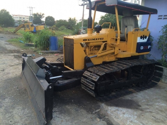 ต้งการขายD2-5 สไลด์5ทิศทาง มีใบเเทร็ก2เเบบ ตีนไก่เเละตีนเป็ดเลือกได้ ใบกว้าง50เซน สภาพพร้อมใช้งาน เลี้ยวคล่องปกติ เครื่องดี ช่วงล่างดี ราคาต่อรองได้