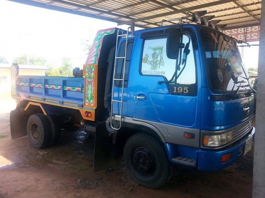 ขายดั้ม5คิว HINO HO7D พ.เพาเวอร์ เบรกทิฟฟี่ ภายในสวย แอร์เย็น สภาพพร้อมใช้งาน เอกสารพร้อมโอน สนใจโทร 090-8588220คุณนะ 093-3258446คุณบิว หรือเข้าดูสินค้าอื่นๆได้ที่ www.truck.in.th/498 หรือเพจFacebook ณรงค์ ซื้อขายรถมือสอง (เว็บไซต์ส่วนตัว) หรือFacebook ตล