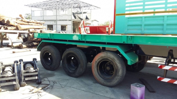 ขายด่วน หางเทรลเลอร์พื้นเรียบ 40 ฟุต 3 เพลา