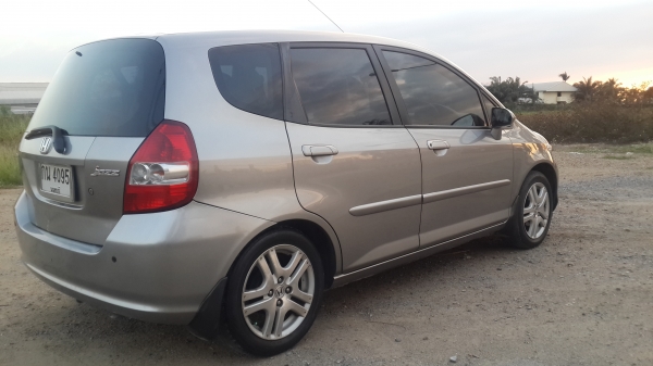 HONDA JAZZ 2004