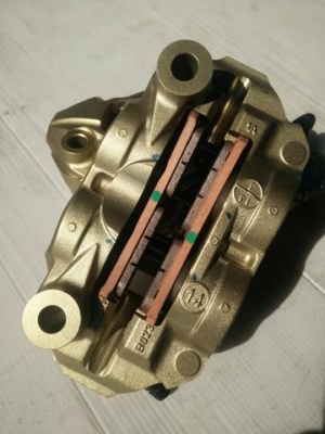 ปั๊ม Brembo สวยๆ สภาพใหม่กริบ ปั๊ม Brembo สวยๆ สภาพใหม่กริบ