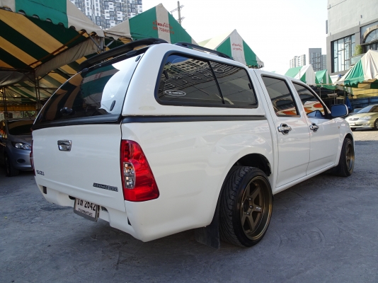กระบะฟรีดาวน์ D-MAX ปี07 +หลังคาแครี่บอย กระบะฟรีดาวน์ D-MAX ปี07 +หลังคาแครี่บอย