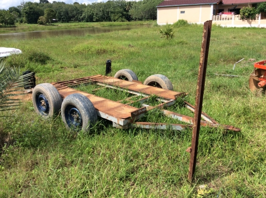 ขายเทเลอร์ลากแบตโฮ