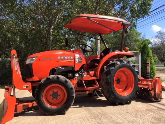 ขายรถไถ Kubota L3608(4WD) พร้อมใบมีดและโรตารีช้าง รถสีเดิม พร้อมใช้งาน ขายรถไถ Kubota L3608(4WD) พร้อมใบมีดและโรตารีช้าง รถสีเดิม พร้อมใช้งาน