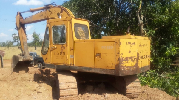 ขายแม็คโคร KOMATSU PC120-2 สภาพสวยพร้อมใช้งาน เครื่องเดิมปั้มเดิม เอวแน่น โซ่ช่วงล่างสวย เอกสารสัญญาซื้อขาย