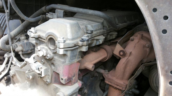 รถฮีโน่ 10 ล้อ หัวลาก FM1J  260 แรงม้า. ปี 48  ( ขาย เฉพาะแม่. )    สนใจติดต่อ  081 - 6079515