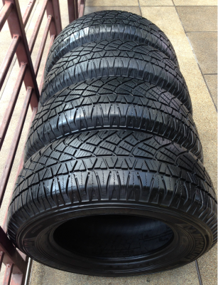 ยาง Michelin Latitude Cross 265 65 17 กลางปี12 ดอกเต็ม พร้อมใช้งาน ราคาไม่แพง