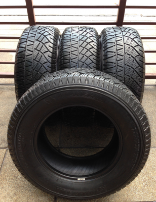 ยาง Michelin Latitude Cross 265 65 17 กลางปี12 ดอกเต็ม พร้อมใช้งาน ราคาไม่แพง