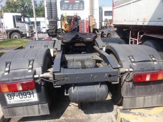 ขายด่วนครับ หัวลาก VOLVO 400 ปี50 สวยๆ พร้อมใช้งานครับ