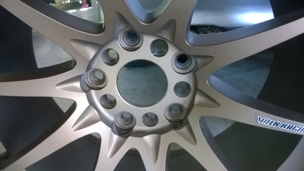 ขายแม็กพร้อมยาง ce 28 ขอบ 18 ชุดนึงคับ