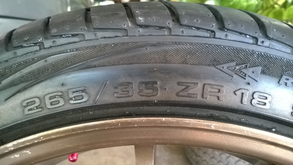 ขายแม็กพร้อมยาง ce 28 ขอบ 18 ชุดนึงคับ