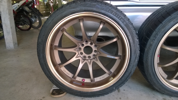 ขายแม็กพร้อมยาง ce 28 ขอบ 18 ชุดนึงคับ