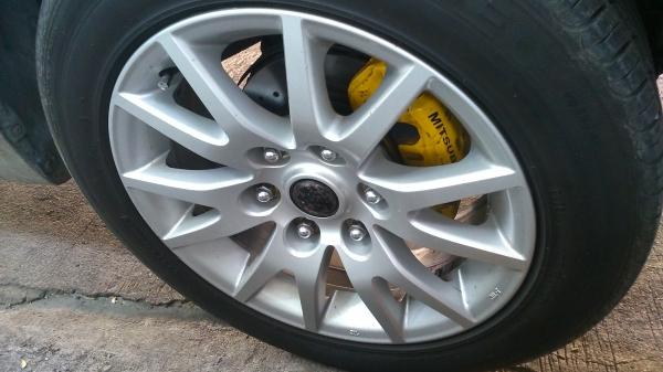 แม็กปาเจโร่ 17 พร้อมยาง toyo 225/55/17 ใส่สตราด้า