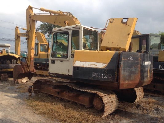 Komatsu PC120-5K