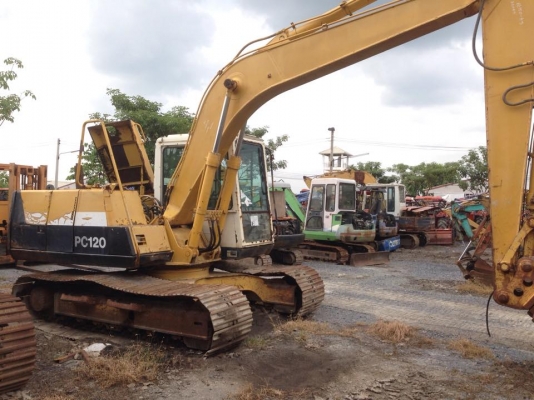 Komatsu PC120-5K
