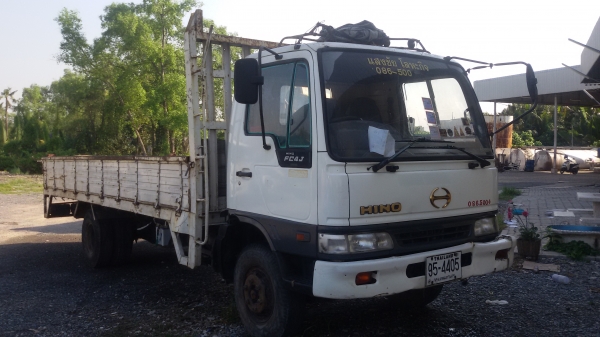 HINO.FCสมอทองปี.45เครื่องJO5Cโบว์.เครื่องดีครัชซีสวย.เดิมๆบางๆ. HINO.FCสมอทองปี.45เครื่องJO5Cโบว์.เครื่องดีครัชซีสวย.เดิมๆบางๆ.