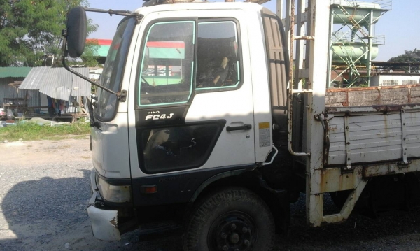 HINO.FCสมอทองปี.45เครื่องJO5Cโบว์.เครื่องดีครัชซีสวย.เดิมๆบางๆ. HINO.FCสมอทองปี.45เครื่องJO5Cโบว์.เครื่องดีครัชซีสวย.เดิมๆบางๆ.