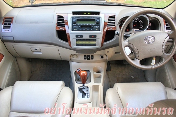 ตัวTop 4WD เครื่องดีเซล รถสวยขับดี พร้อมใช้มากๆค่ะ