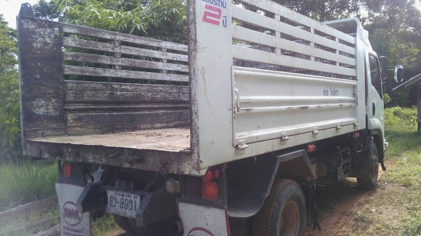 ขายดาวน์ isuzu 210 ปลายปี56 ติดต่อ 080-1405528