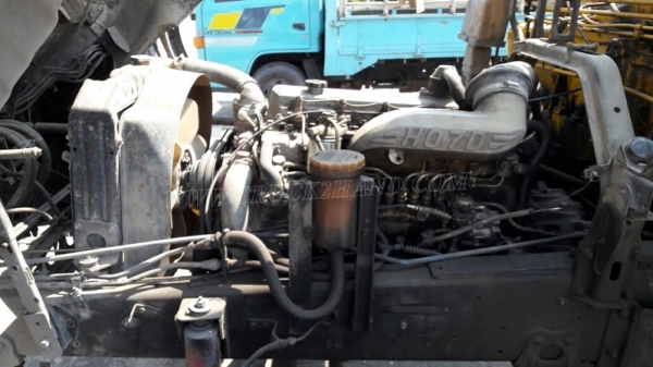 รถบรรทุกติดเครน ยี่ห้อ HINO   รุ่น FF173A ปีจดทะเบียน 2544 มีภาพวีดีโอประกอบการตัดสินใจด้วยครับ