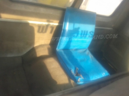 รถบรรทุกติดเครน ยี่ห้อ HINO   รุ่น FF173A ปีจดทะเบียน 2544 มีภาพวีดีโอประกอบการตัดสินใจด้วยครับ