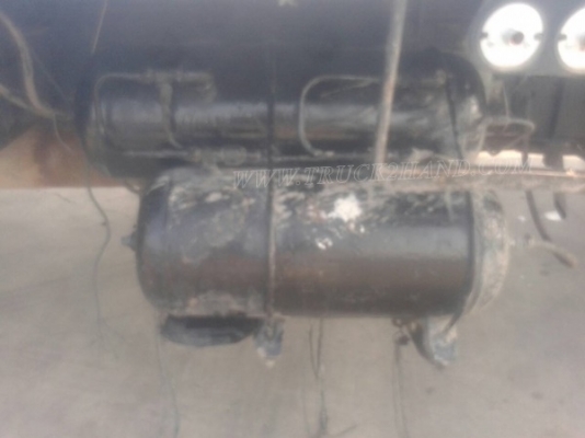 รถบรรทุกติดเครน ยี่ห้อ HINO   รุ่น FF173A ปีจดทะเบียน 2544 มีภาพวีดีโอประกอบการตัดสินใจด้วยครับ